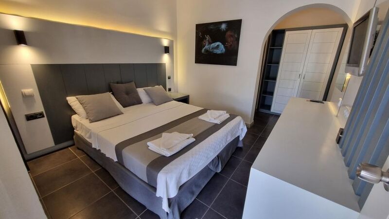 KALAMAR HOTEL