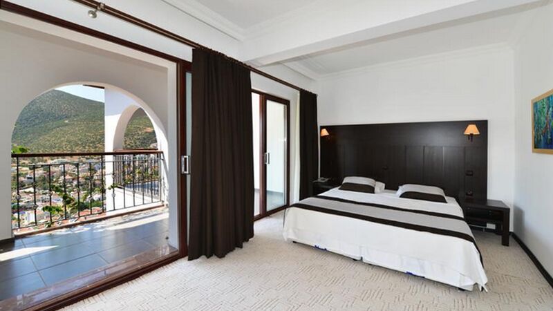 KALAMAR HOTEL
