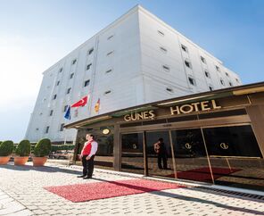GUNES HOTEL MERTER