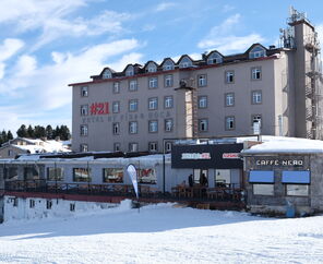 NO 21 HOTEL
