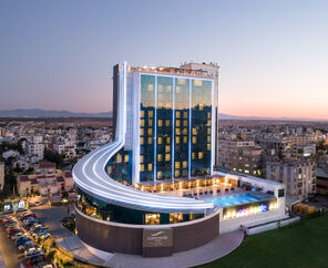 CONCORDE TOWER HOTEL