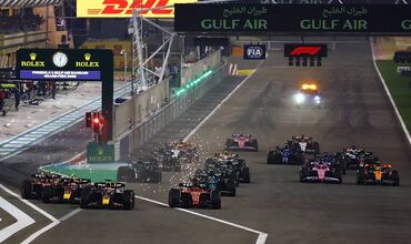 BAKÜ F1 GRAND PRIX AJET HY ILE 23 EYLÜL (AzNeft Grandstand Tribünü)
