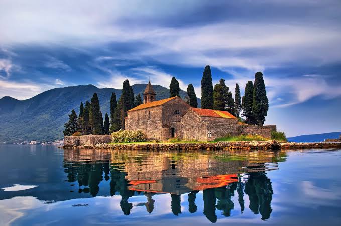 Antalya’dan Budva Turu 3 Gece 4 Gün